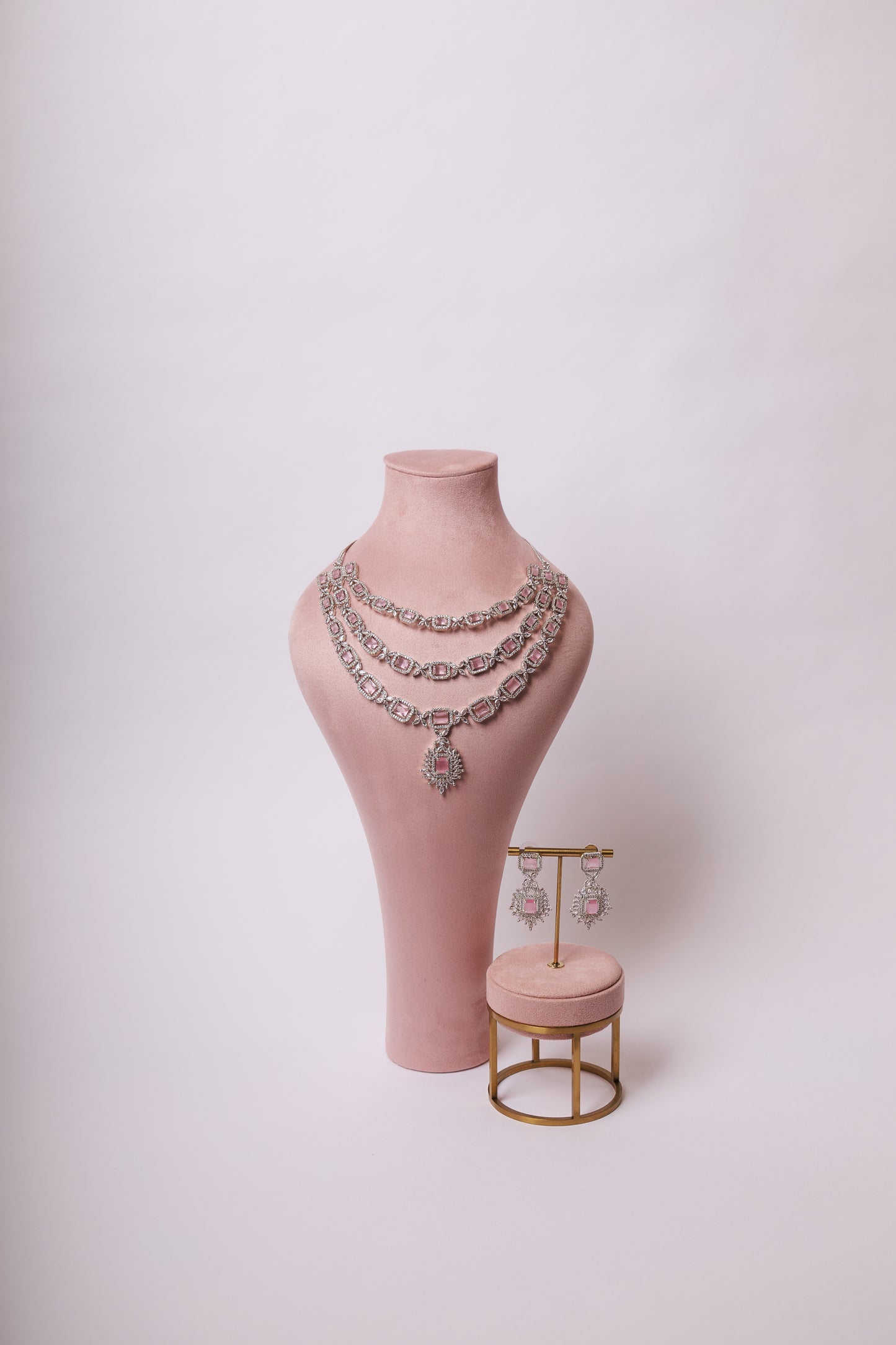 ZAARA NECKLACE