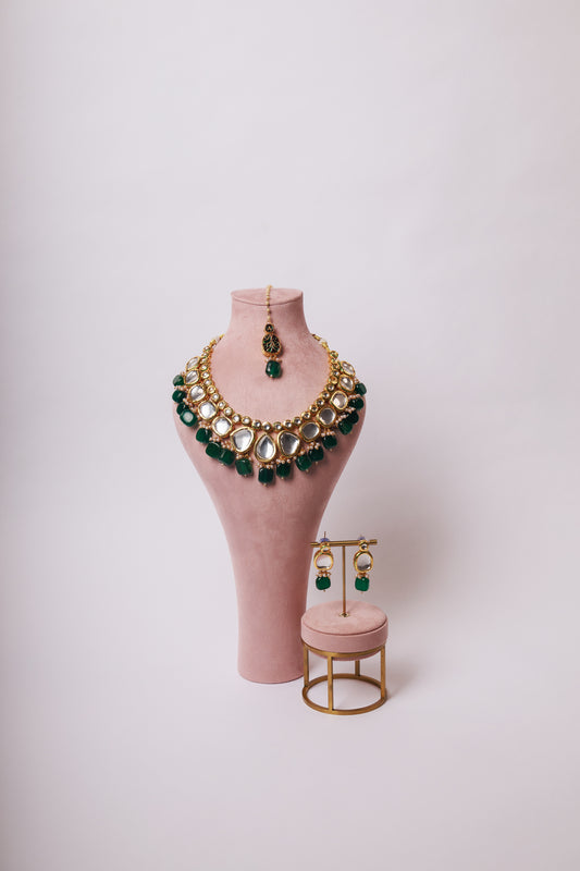 SAMAIRA SET
