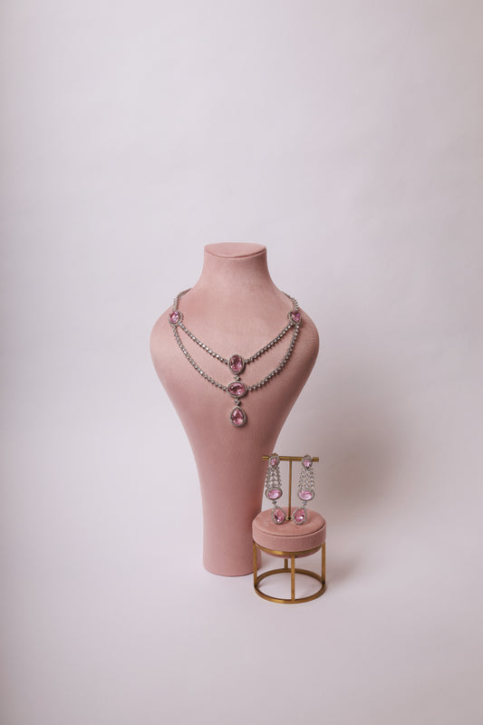 ISLA NECKLACE