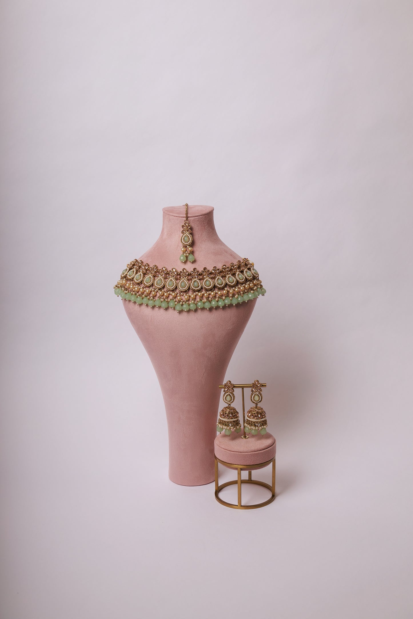 RUHAANI NECKLACE